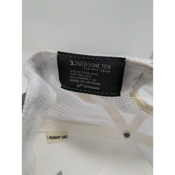 Travis Mathew Mesh Back Snapback Hat 110 One Ten FlexFit White & Gray Adjustable - Picture 10 of 11